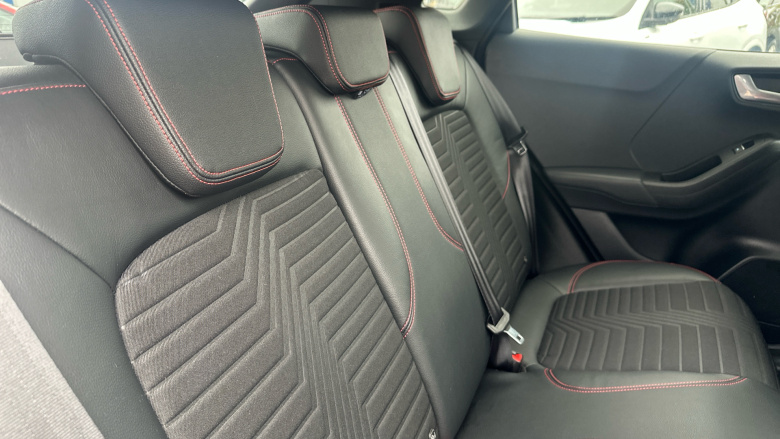 Ford Puma 1.0 EcoBoost Hybrid mHEV ST-Line X First Ed 5dr Petrol Hatchback